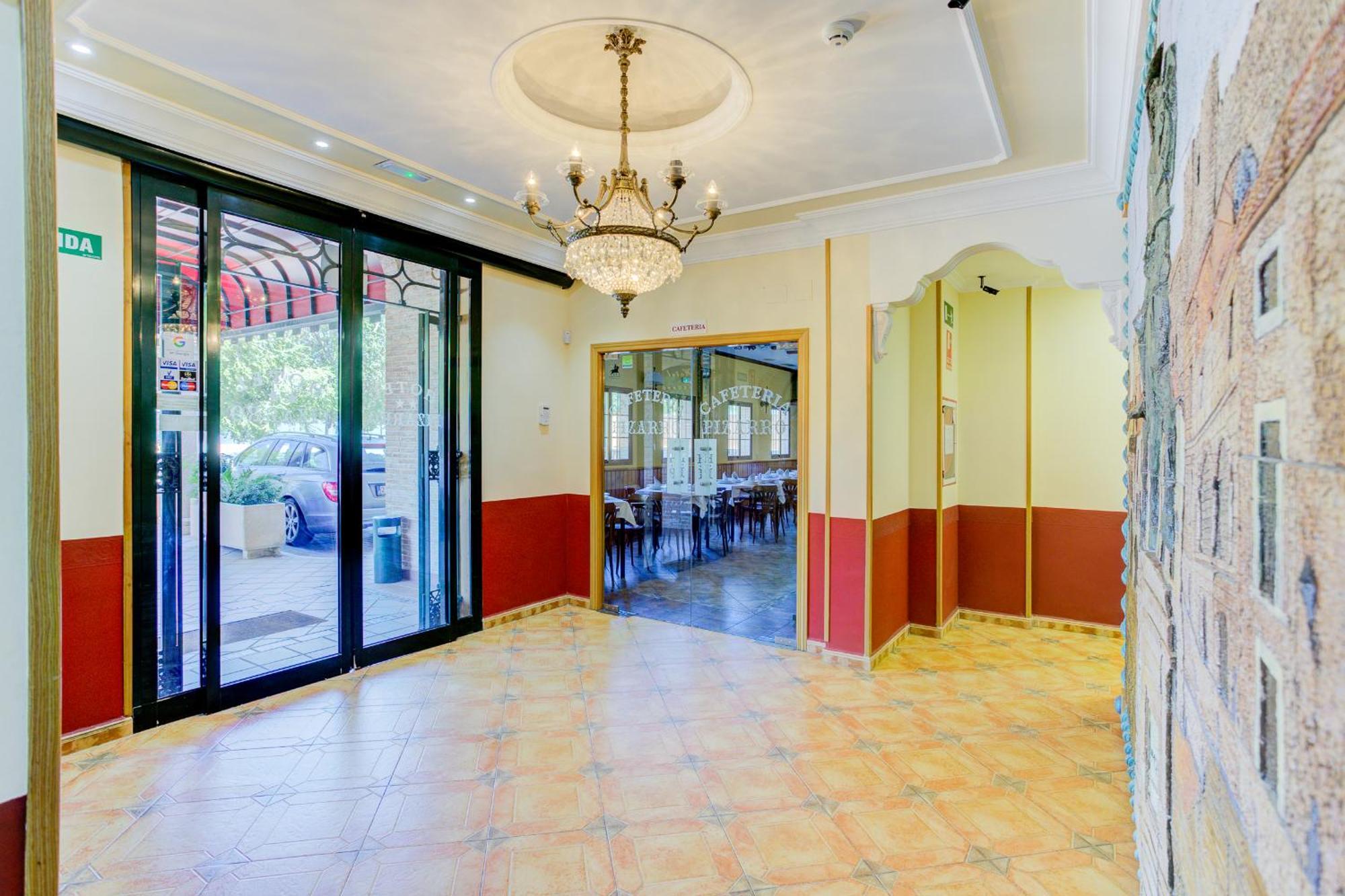 הומאנס דה מדריד Hotel Pizarro מראה חיצוני תמונה